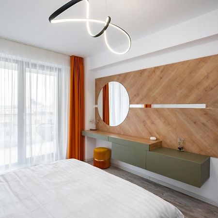 Classy Sassy - Elegant Escape In Timpuri Noi Bukarest Exterior foto