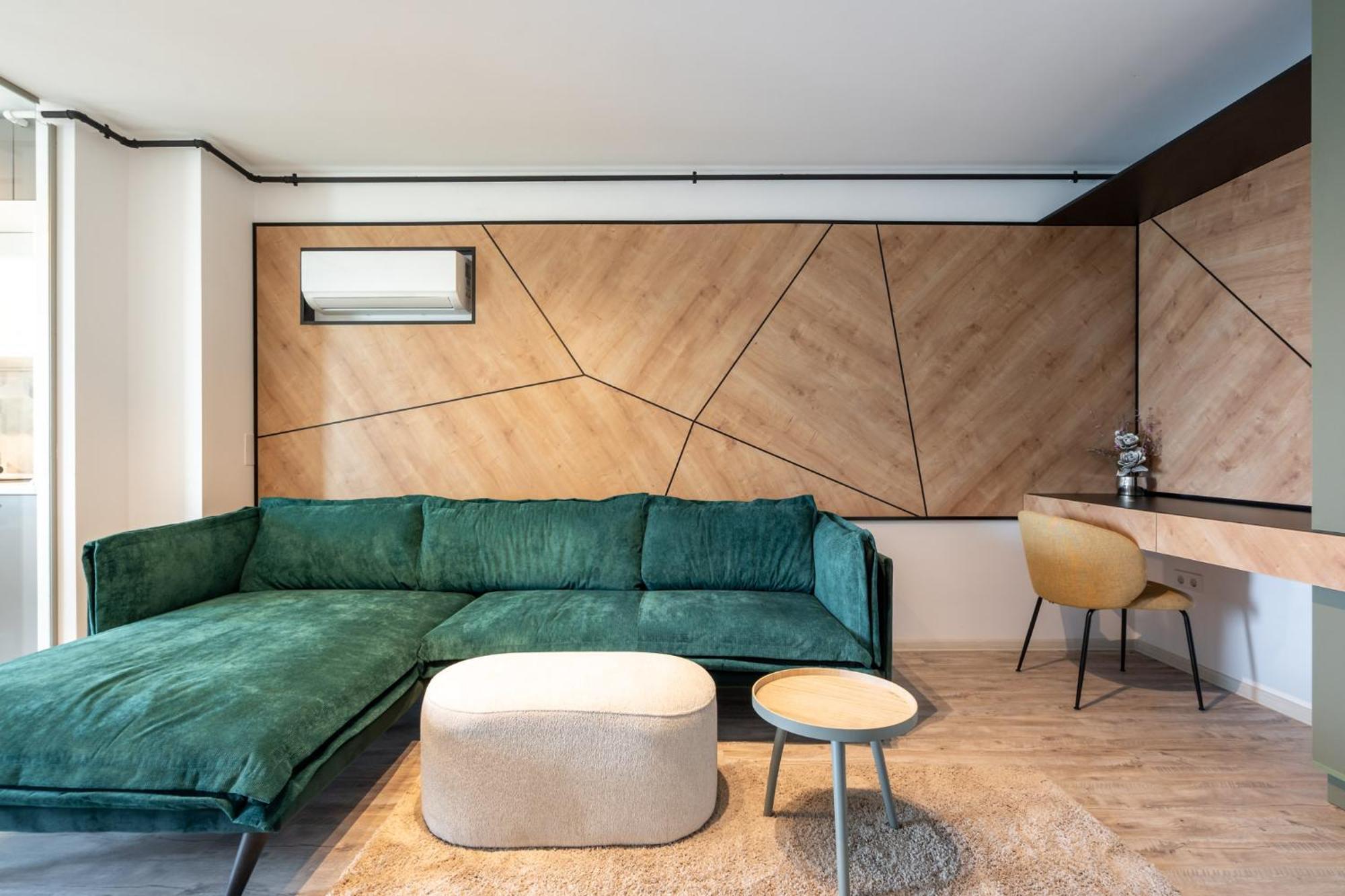 Classy Sassy - Elegant Escape In Timpuri Noi Bukarest Exterior foto